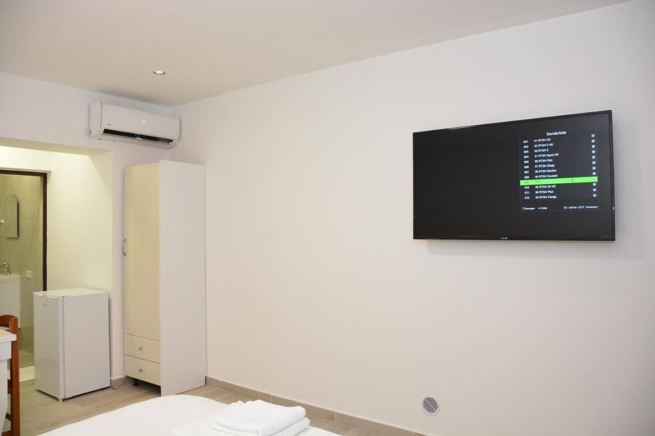 Mico'S Apartments Vlore Exterior photo